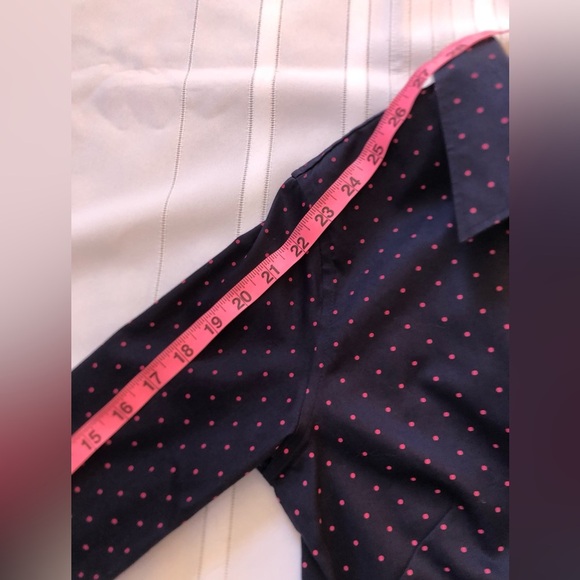 Banana Republic Polka Dot Button Down Top - Picture 4 of 10